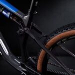 Vélo VTT tout suspendu XC cadre carbone RACE 940 S LTD, Bleu – Image 15