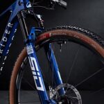 Vélo VTT tout suspendu XC cadre carbone RACE 940 S LTD, Bleu – Image 17